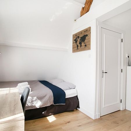Four Star Apartments - Berkenbosch Blokstraat Haag Rom bilde