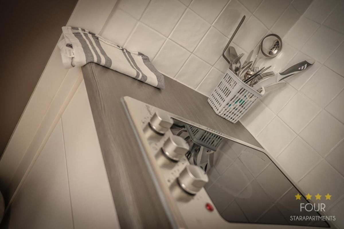Four Star Apartments - Berkenbosch Blokstraat Haag Rom bilde
