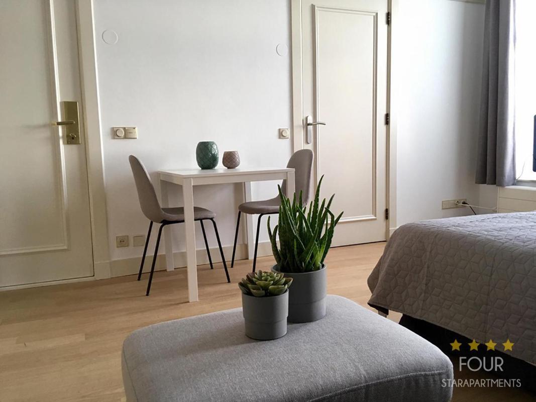 Four Star Apartments - Berkenbosch Blokstraat Haag Rom bilde