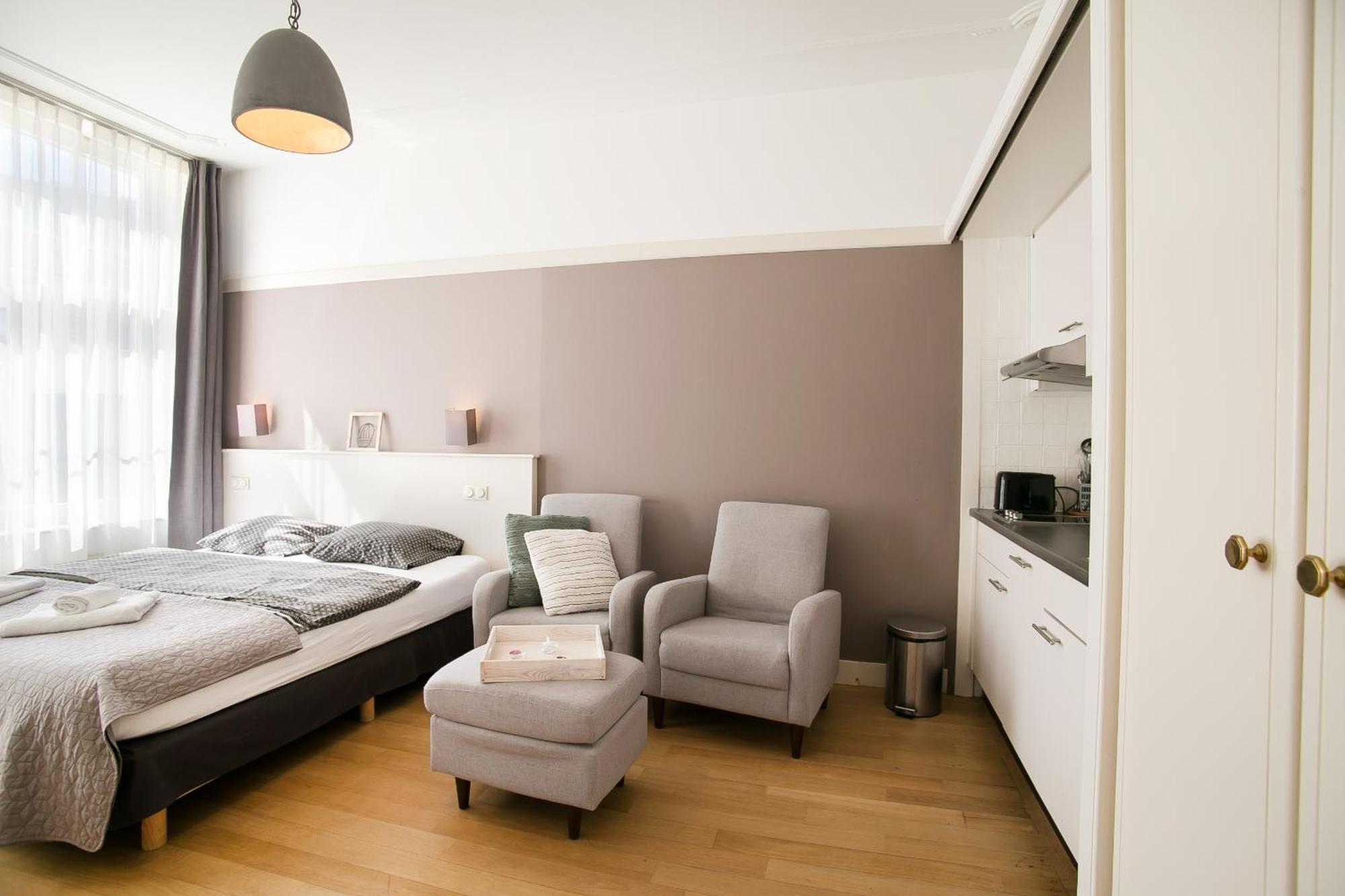 Four Star Apartments - Berkenbosch Blokstraat Haag Rom bilde